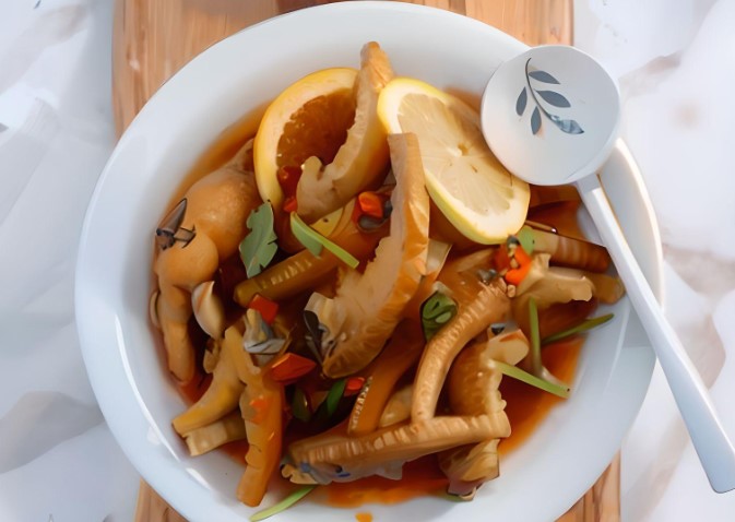 Chân gà ngâm xì dầu tê cay