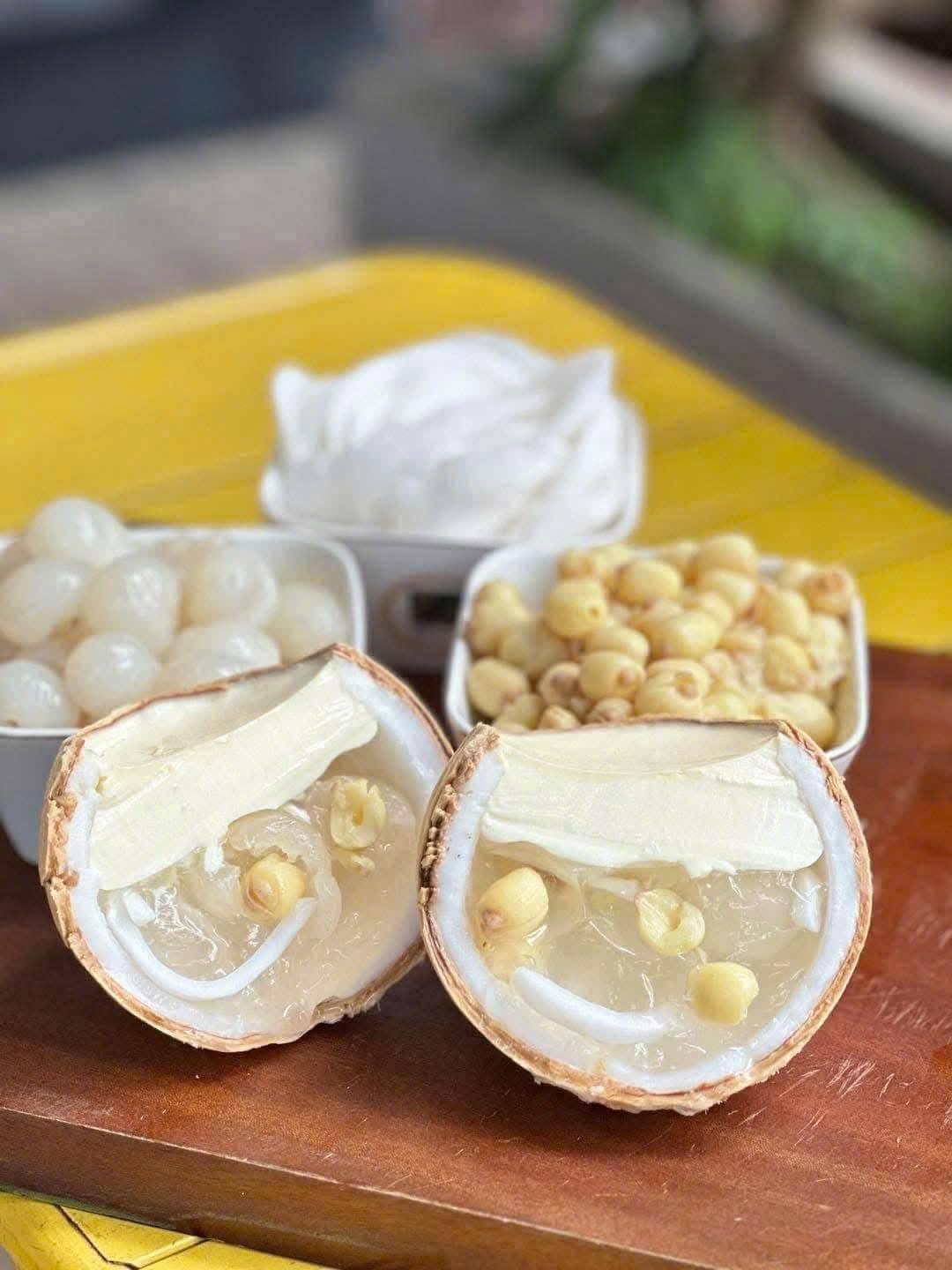 thach dua sen nhan kem cheese