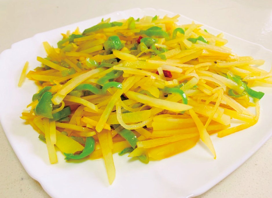 khoai tay xao ot